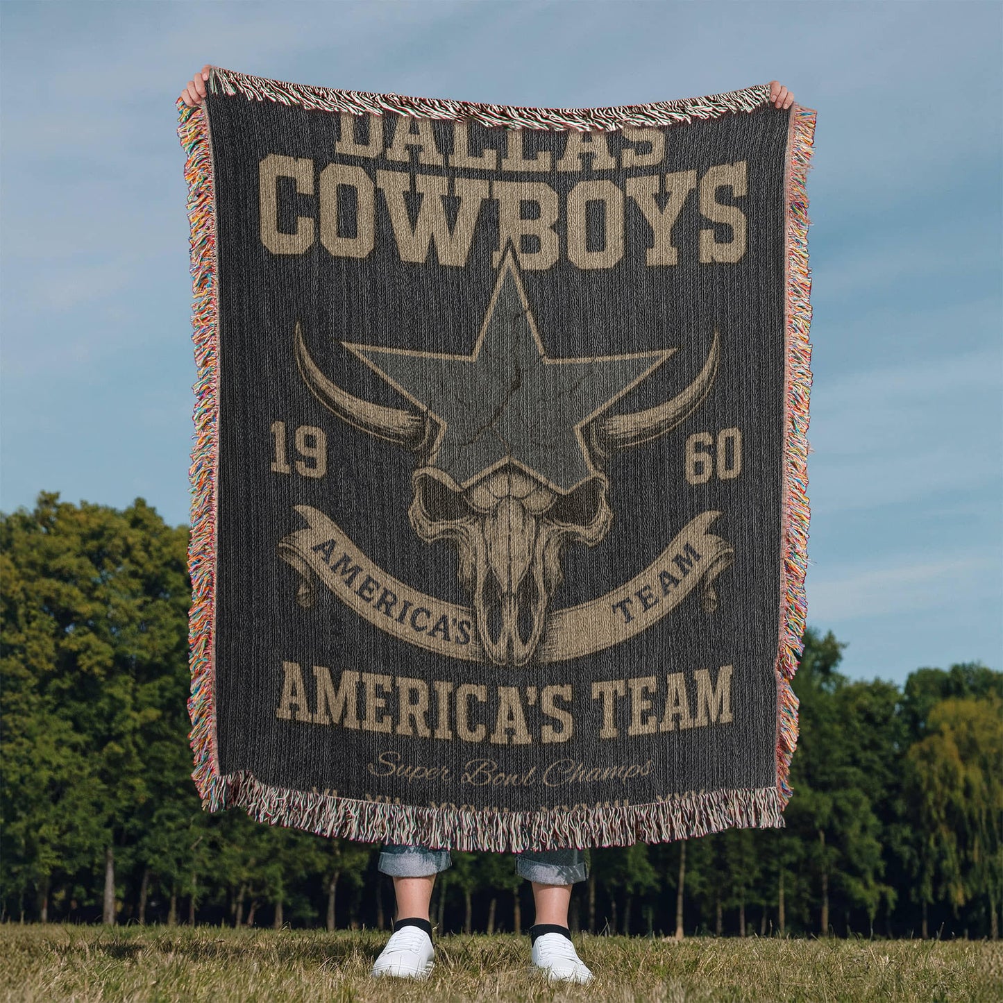 🏈 Dallas Cowboys Woven Throw Blanket – Celebrate America's Team!