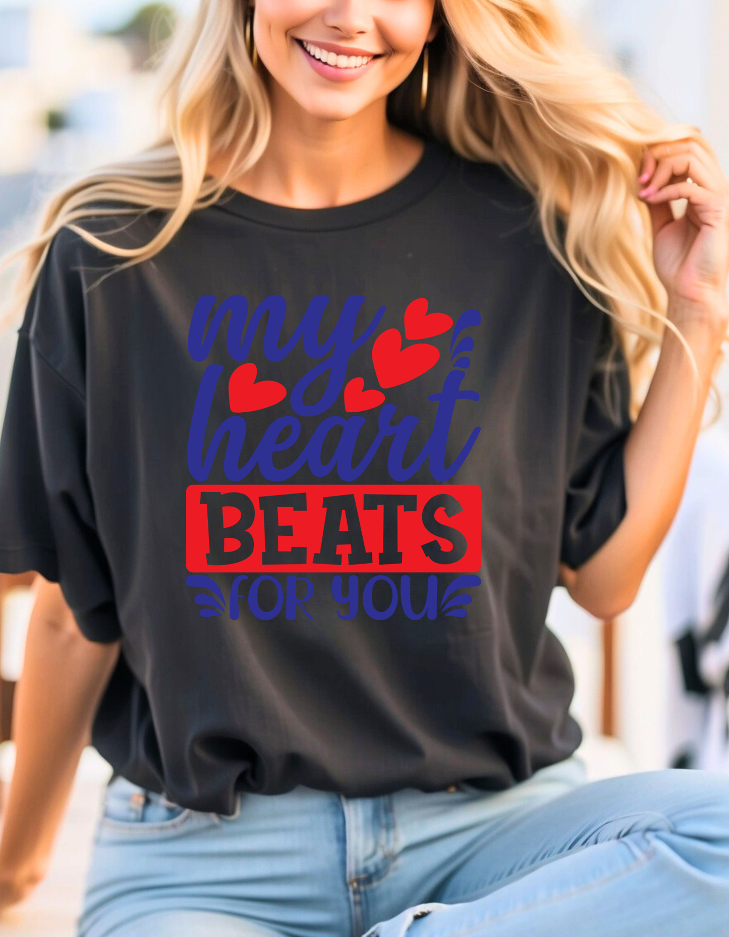 💓 My Heart Beats for You – Valentine’s Graphic T-Shirt