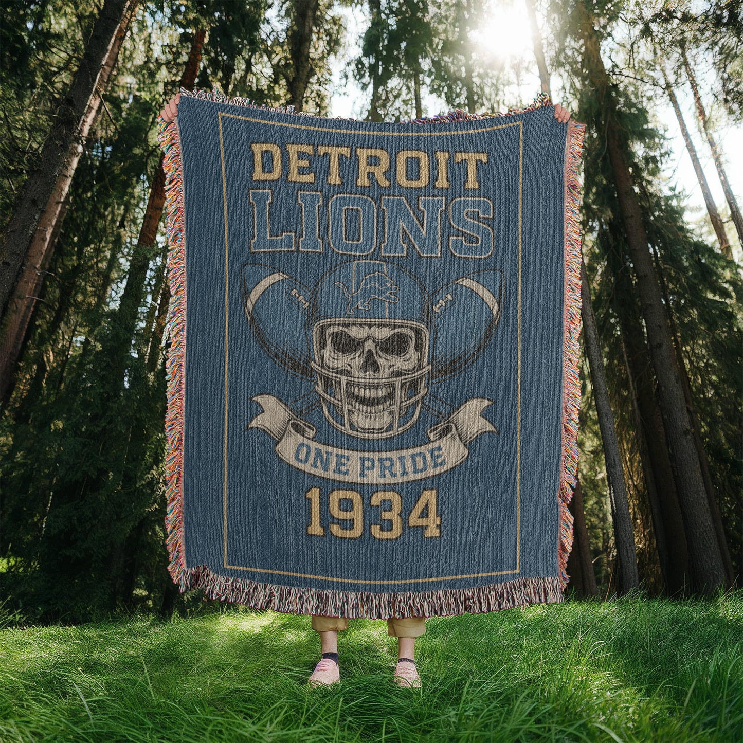 Detroit Lions Woven Blanket | One Pride Skull Football Throw | 1934 Edition